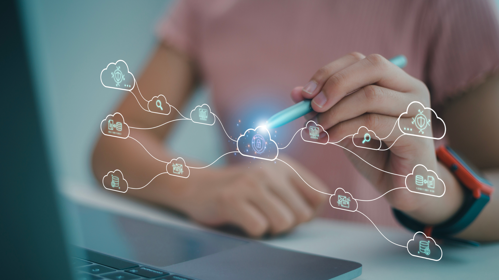 Unlock Global Reach : How Cloud Computing Solves eCommerce Scaling Challenges