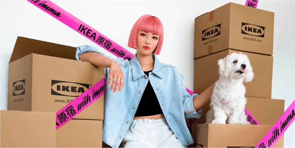 Virtual Influencers for e-commerce merchandising
